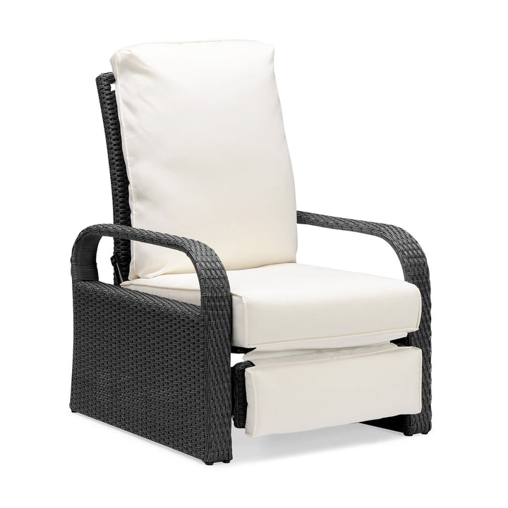 Avilla Wicker Patio Recliner Chair